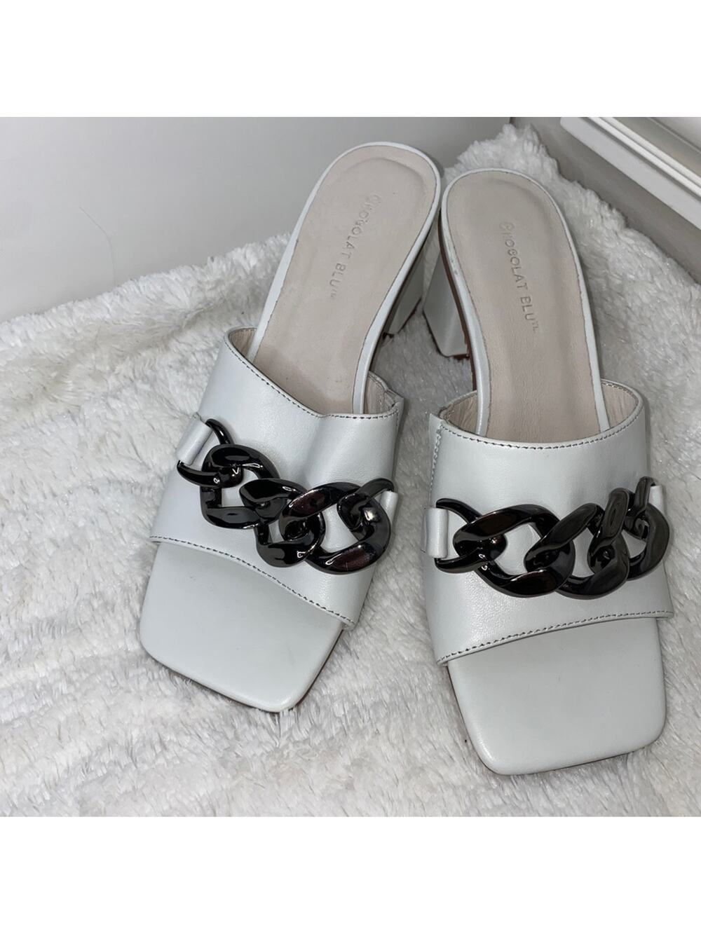 Chocolat Blu Demi Loafer Look Slide Block Heel White Light Academia Size 7